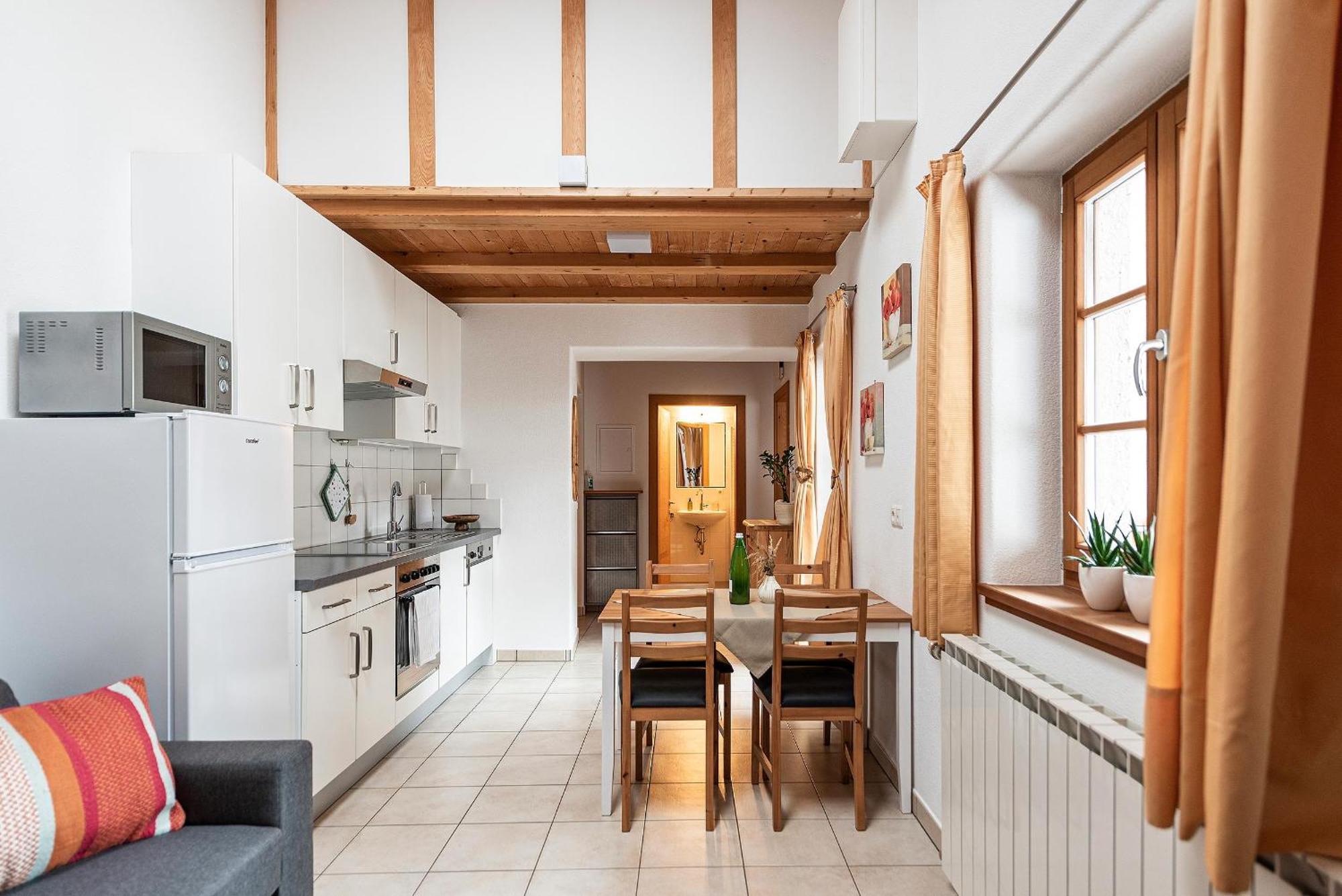 Schrotthof Apartamento *